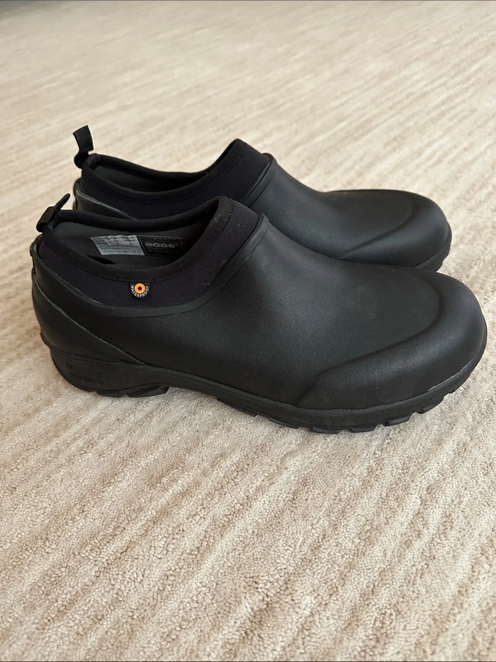 Like New: BOGS Men's Sauvie Slip On Boot Waterproof Black Size 9